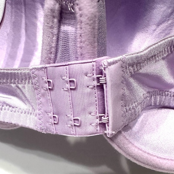 Secret Treasures Women's 40D Underwire T Shirt Lavender Bra Lightly Padded, NWT - Picture 9 of 10